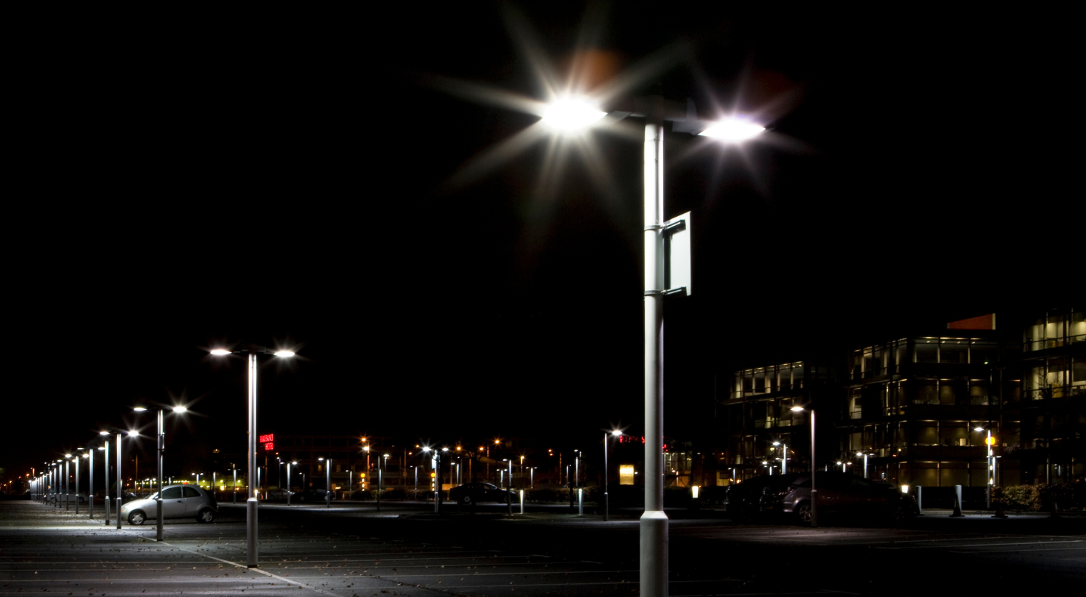 What to Know Before Choosing LED Floodlights for Your Commercial Property
